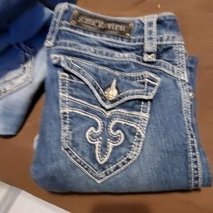 ROCK REVIVAL JEANS